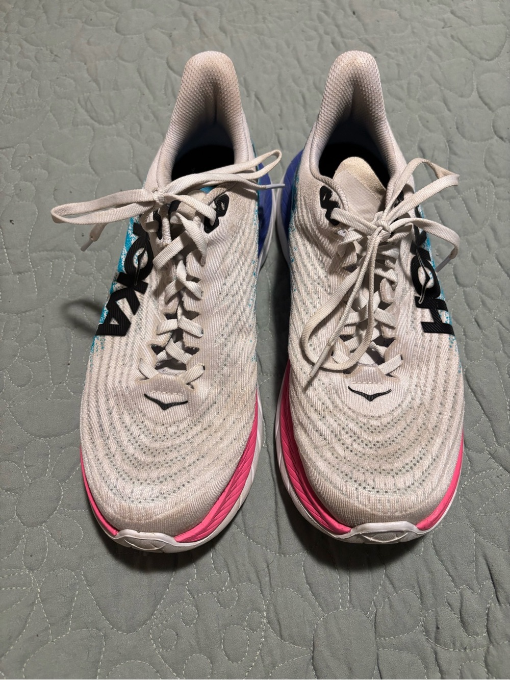 HOKA One One Mach 5 Women's White and Scuba Blue Running Shoes Size 9